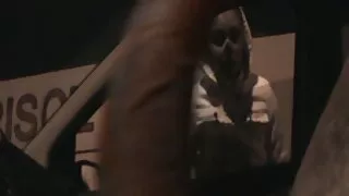 Beauté baisée en videos sexe gratuit présence de son petit ami et éjaculation dans la bouche