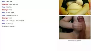 Maman regarder des videos de sexe gratuit veut le sperme de son fils dans la bouche puis suce