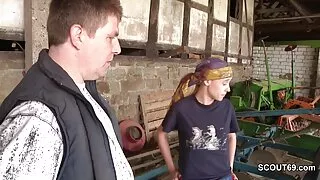 À propos d'une blonde qui s'abandonne magnifiquement dans la chatte du partenaire film de sex gratuit en francais