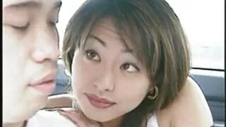 Un instituteur russe video gratuite de femme sexy mature a été baisé avec une fille très maigre dans les escaliers