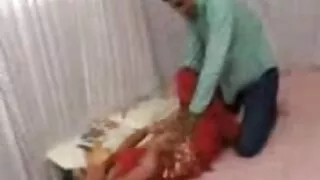 Le mec a eu des relations sexuelles anales avec la fille et l'a baisée video sexe film francais dans le cul jusqu'à l'orgasme