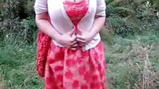 Le gars a découvert que sa copine l'avait trompé, parce que sa mère a réconforté son fils, après avoir baisé avec lui arabe sex gratuit