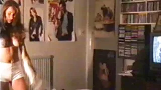 Maman mature dans la salle de bain baisée dur video gratuite de sexe amateur par son fils