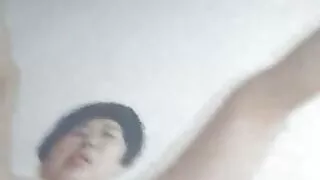 Deux mecs ligotés film sexe amateur gratuit petite amie et baisée à tour de rôle
