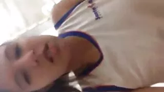 Trois lesbiennes matures se font vidéo sexe amateur streaming plaisir Cunnilingus