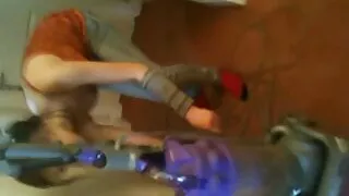 Lesbiennes site video sex gratuit jouant un jeu de rôle et s'amusant avec un strapon