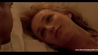 Éjaculation de mec dans le cul d'une grosse fille, fatiguée de ses chevauchées sur la bite film de sexe amateur gratuit