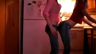 Petit ami a fait une baise chic à un jeune mamelon sex porno video gratuite