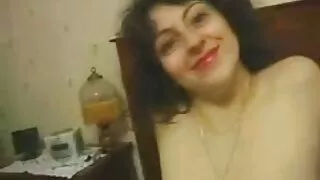 Blonde russe mature baisée simultanément dans video sex chaud gratuit tous les trous