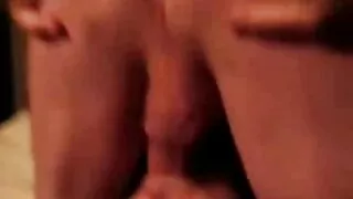 Fils baise mère afin de l'aider à se débarrasser des maux video gratuite sexe mature de tête